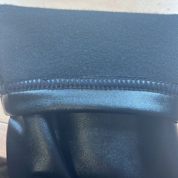 Faux Leather Fleece-Lined Leggings - Picture 2 of 3